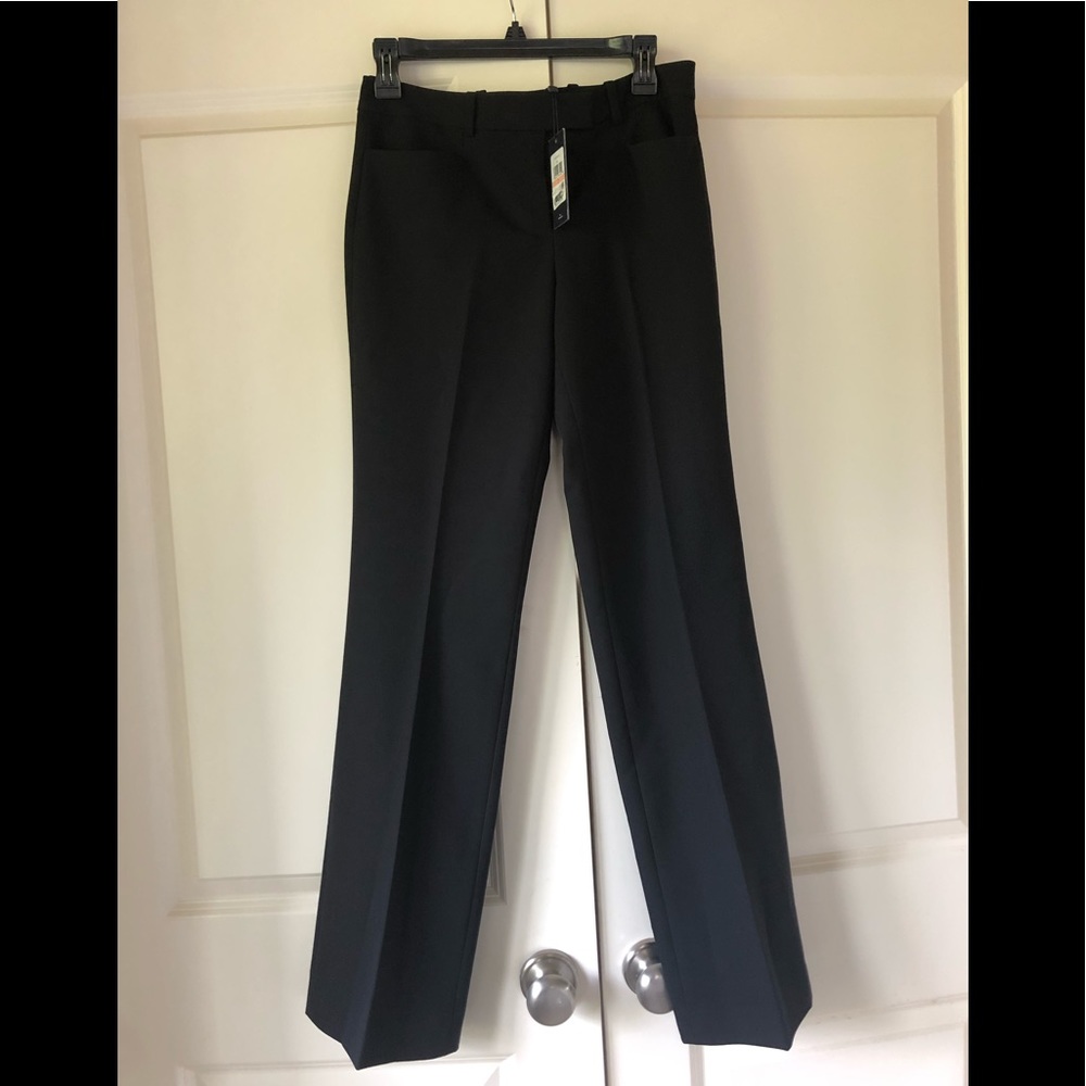 Ladies Tommy Hilfiger black dress pants, size 2.